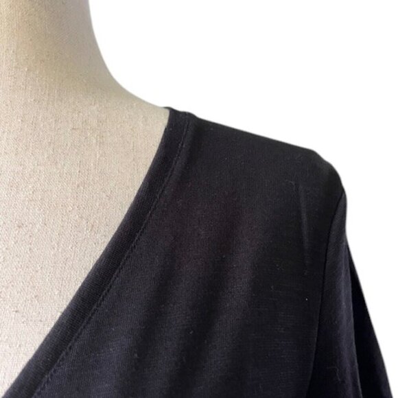 THEORY Women's Atmos Light Short Sleeve V-Neck Tee Shirt Top Black Small NWT - Picture 5 of 13